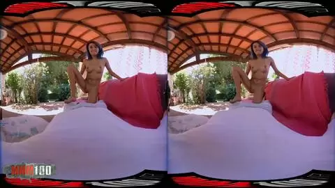 3D virtual reality video with the young Spanish Susy Blue photo 02