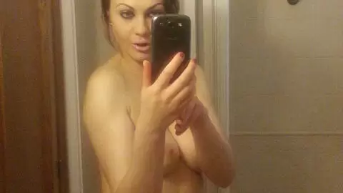 Selfies pictures of brunette Tina Kay  photo 5