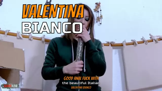 Good anal fuck with the beautiful Italian Valentina Bianco