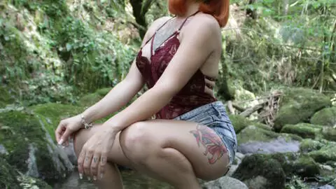 Outdoor photo session with the gorgeous Spanish actress Yuno Love photo 9